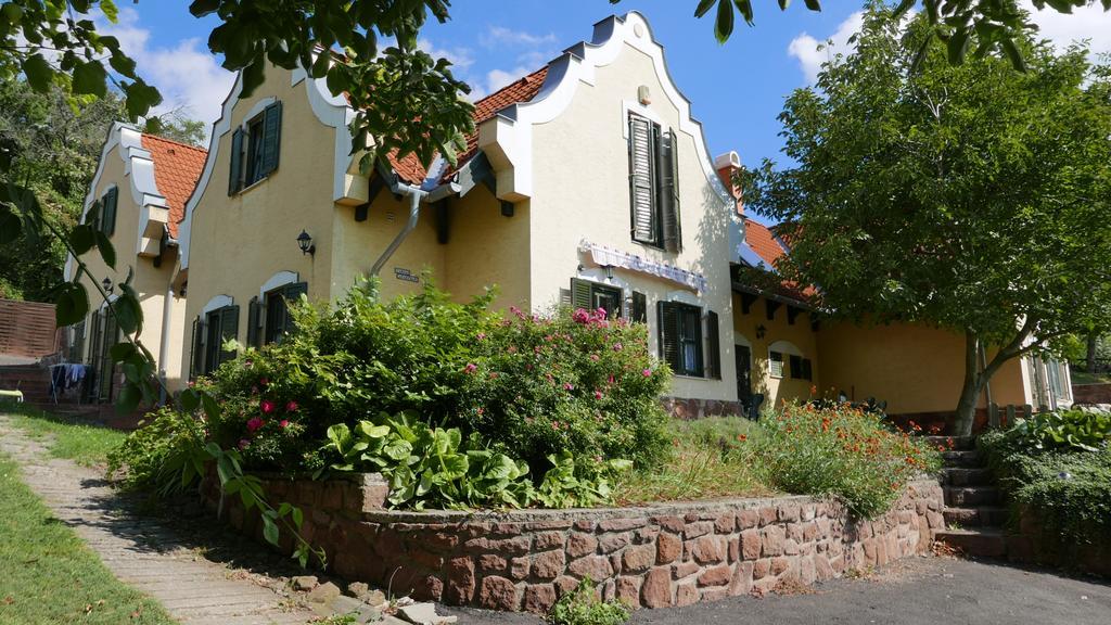 Hillside Apartments Révfülöp Exterior foto